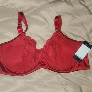 Nwt Sophia Vergara bra